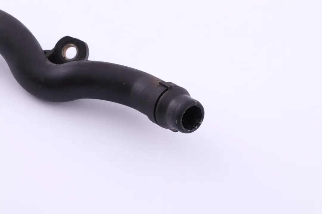 Termostato Motore Riscaldatore Tubo Ingresso per BMW E39 E46 X5 E53 X3 E83 con numero di parte 1705210 BMW E39 E46 X5 E53 X3 E83 Termostato Motore Riscaldatore Tubo Ingresso - SKU 1705210 - Numero di parte 1705210