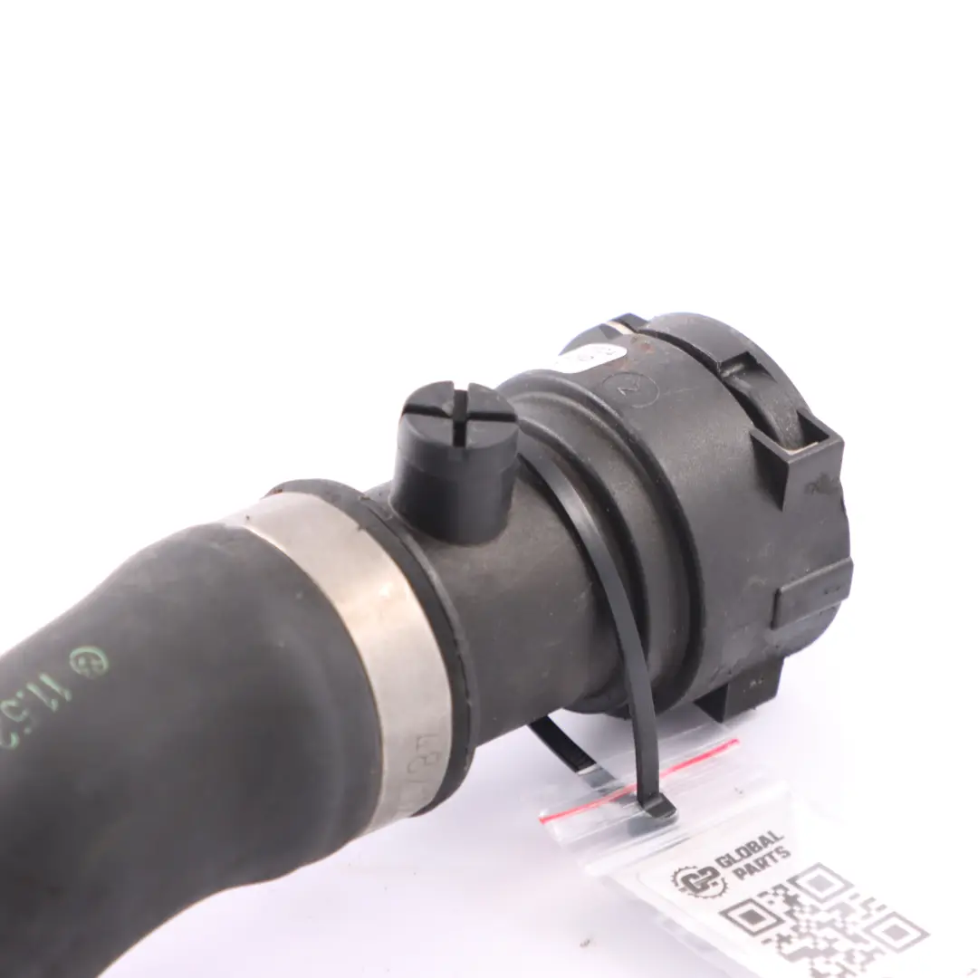 Tuyau de refroidissement BMW E39 E38 Petrol M52 Tuyau d'eau du radiateur pour à propos du numéro de pièce 1705223 Tuyau de refroidissement BMW E39 E38 Petrol M52 Tuyau d'eau du radiateur - SKU 1705223 - Numéro de pièce 1705223