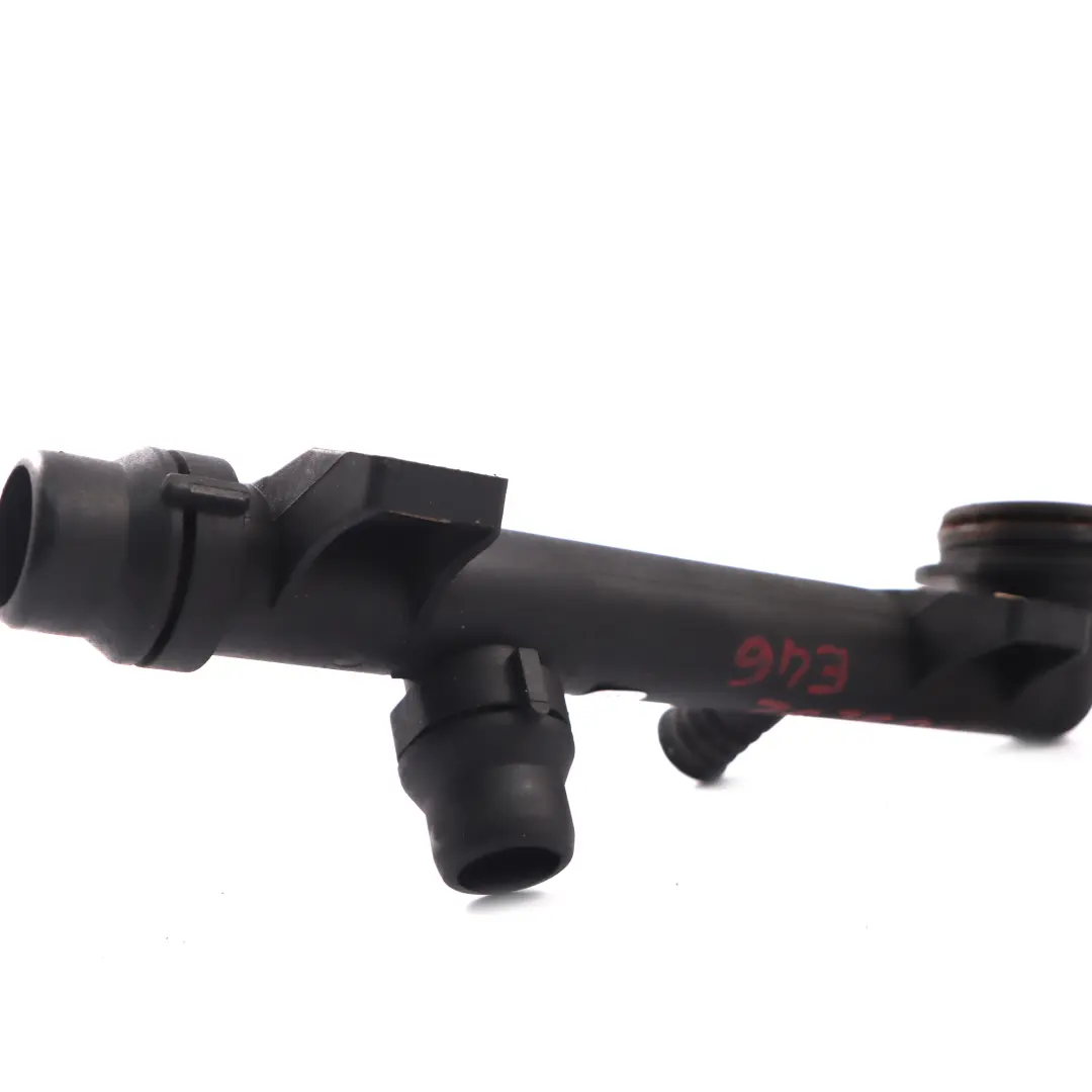 Conector de refrigerante BMW E46 Z3 Manguera de refrigeración por agua para con número de pieza 1709232 Conector de refrigerante BMW E46 Z3 Manguera de refrigeración por agua - SKU 1709232 - Número de pieza 1709232