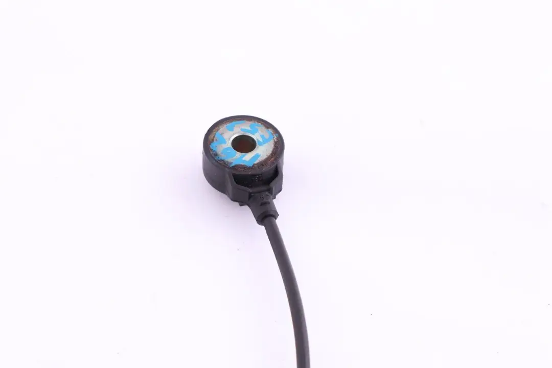 Ping Knock Sensor to BMW X5 E53 E60 E61 E63 E64 Petrol Engine with Part number 1709317 BMW X5 E53 E60 E61 E63 E64 Petrol Engine Ping Knock Sensor - SKU 1709317 - Part number 1709317