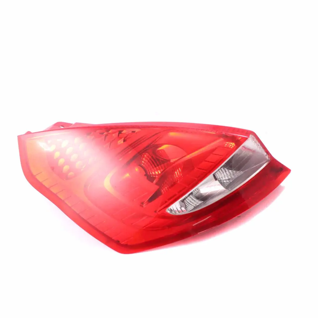 Ford Fiesta MK7 Lampa Lewy Tył Tylna 8A6113405A - SKU 1709553 - Numer Części 1709553