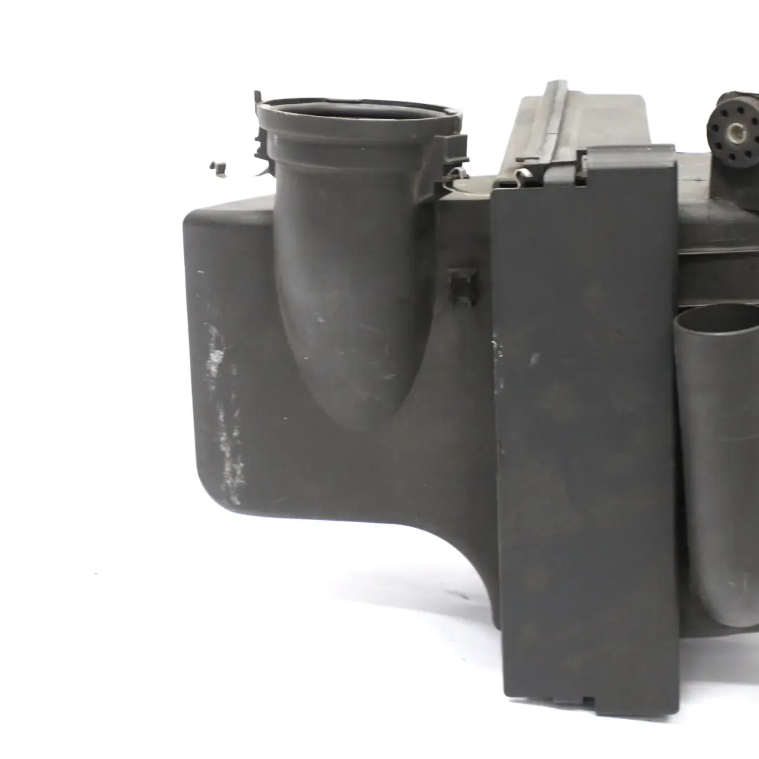 Gasolina M52 M54 Admisión de Aire Silenciador Filtro Carcasa para BMW E39 con número de pieza 1713637 BMW E39 Gasolina M52 M54 Admisión de Aire Silenciador Filtro Carcasa - SKU 1713637 - Número de pieza 1713637