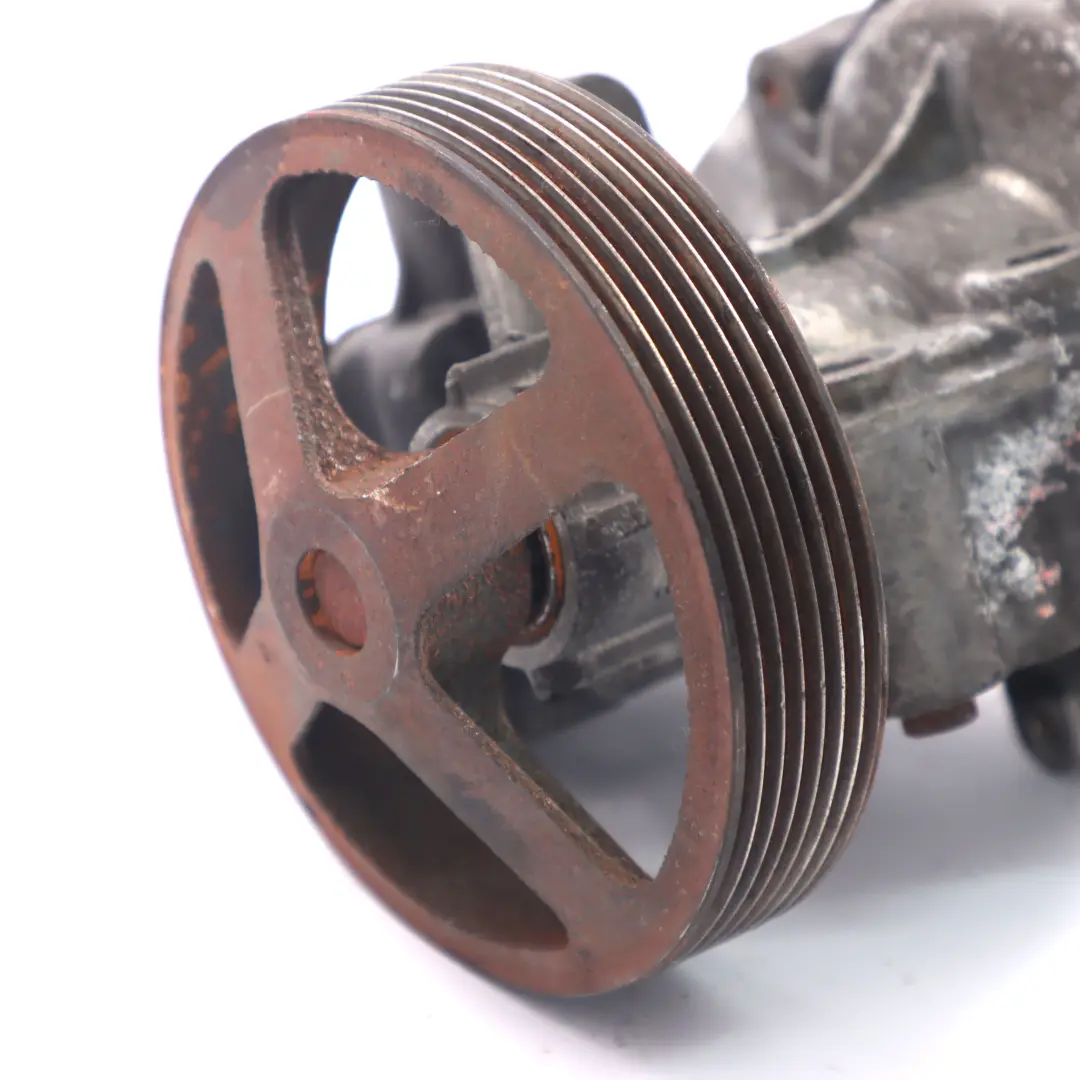 MK6 MK7 2.4 Diesel Pompe à eau de refroidissement pour Ford Transit à propos du numéro de pièce 1715121 Ford Transit MK6 MK7 2.4 Diesel Pompe à eau de refroidissement - SKU 1715121-1 - Numéro de pièce 1715121