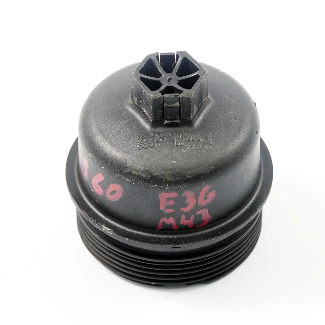 M43 M44 Petrol Engine Oil Filter Cap Cover to BMW E30 E34 Z3 E36 E46 316i 318i M40 with Part number 1715960 BMW E30 E34 Z3 E36 E46 316i 318i M40 M43 M44 Petrol Engine Oil Filter Cap Cover - SKU 1715960 - Part number 1715960