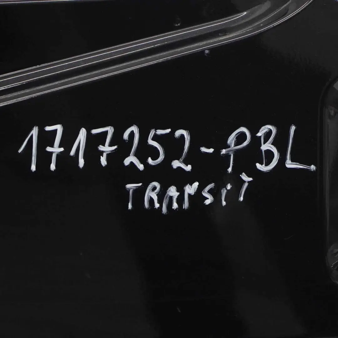Drzwi Lewe Przednie Panther Black Z2 do Ford Transit o numerze 1717252 Ford Transit Drzwi Lewe Przednie Panther Black Z2 - SKU 1717252-PBL - Numer Części 1717252