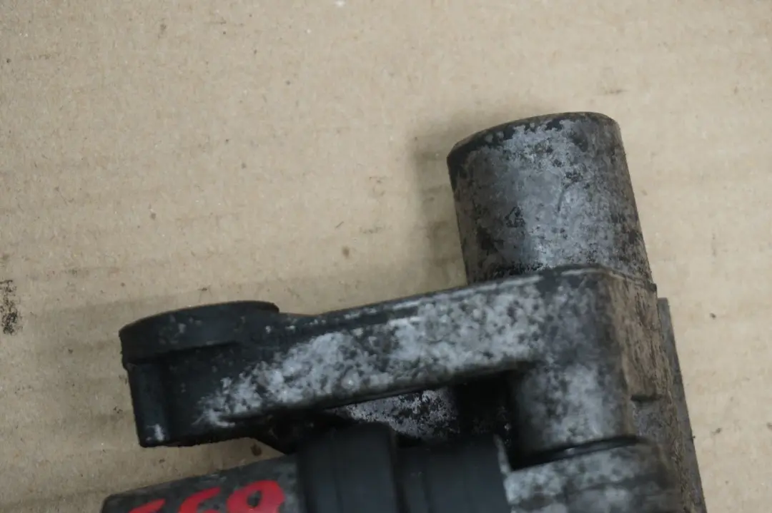 M54 Napinacz Paska Klinowego do BMW X3 X5 E53 E60 E61 E83 o numerze 1722618 BMW X3 X5 E53 E60 E61 E83 M54 Napinacz Paska Klinowego - SKU 1722618 - Numer Części 1722618