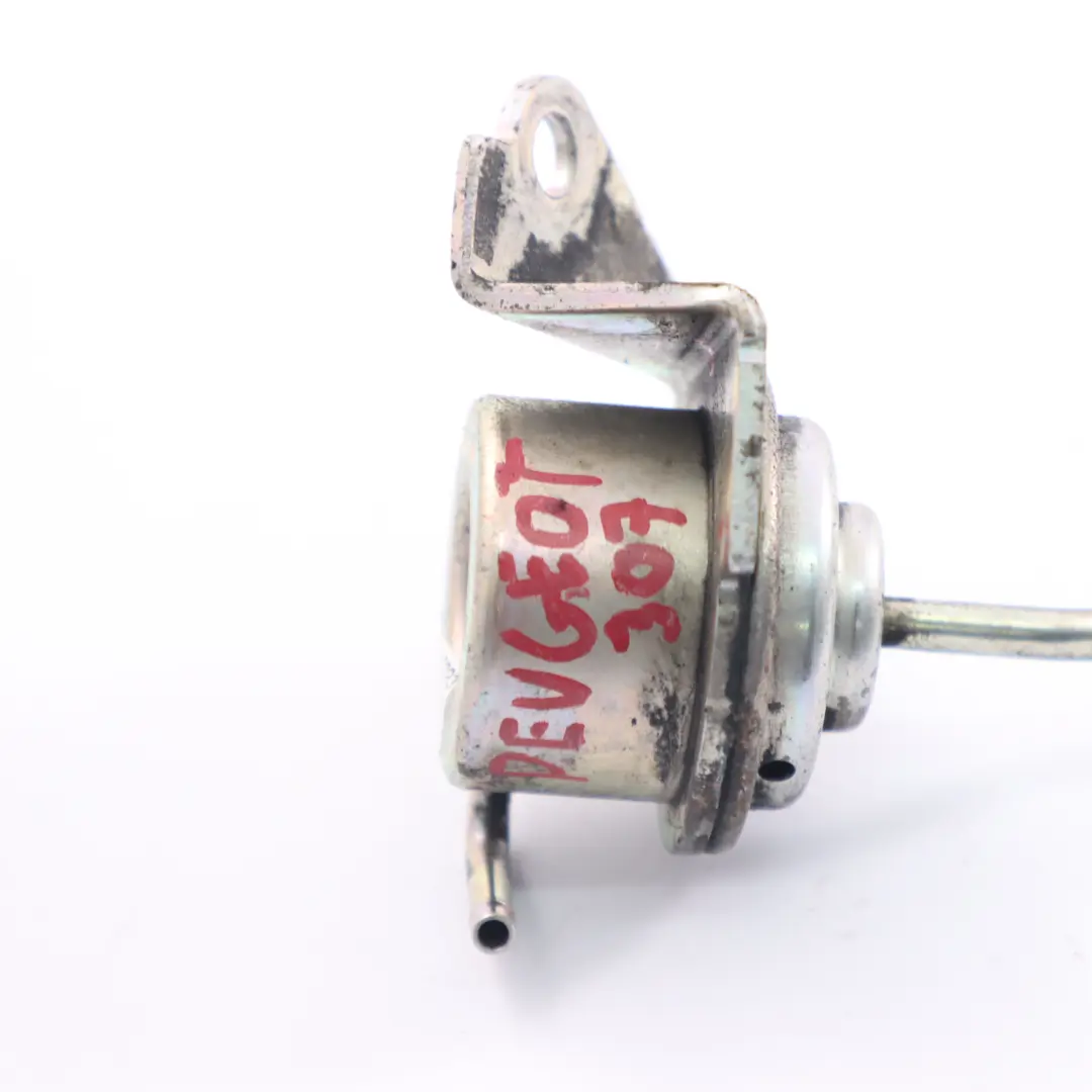 Vacuum Box Peugeot 307 1.6 HDI Part Turbocharger Turbo Actuator to with Part number 173-18850 Vacuum Box Peugeot 307 1.6 HDI Part Turbocharger Turbo Actuator - SKU 173-18850 - Part number 173-18850