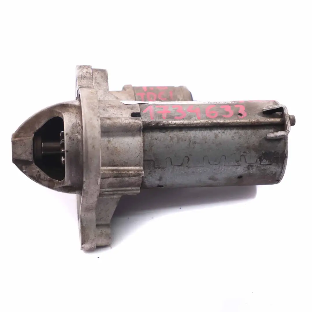 Rozrusznik 8V2111000AD do Ford Fiesta MK7 1.6 TDCI o numerze 1734633 Ford Fiesta MK7 1.6 TDCI Rozrusznik 8V2111000AD - SKU 1734633 - Numer Części 1734633