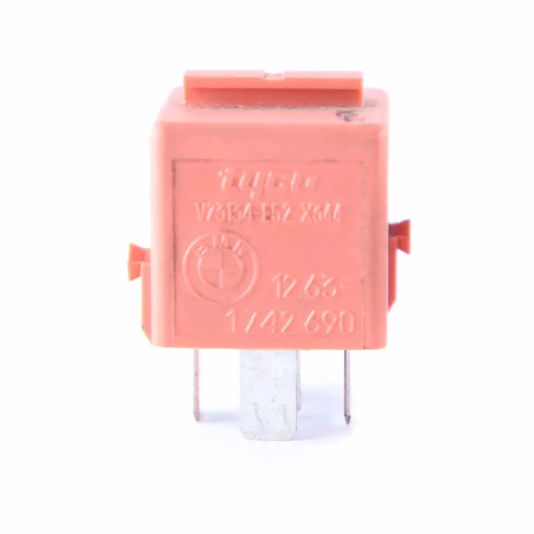 Changeur relais prise contact saumon rouge Set pour BMW E60 E81 E87 E90 E91 à propos du numéro de pièce 1742690 BMW E60 E81 E87 E90 E91 Changeur relais prise contact saumon rouge Set - SKU 1742690-1 - Numéro de pièce 1742690
