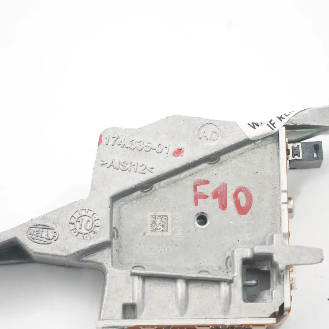 Moduł Świateł Lampy LCM LED do BMW F10 F11 o numerze 17433501 BMW F10 F11 Moduł Świateł Lampy LCM LED - SKU 17433501 - Numer Części 17433501