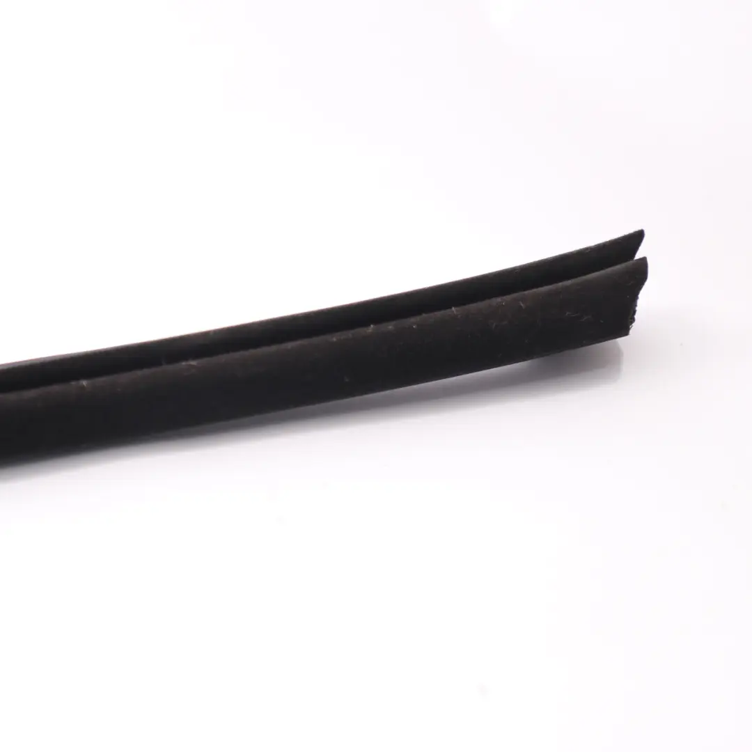 Ford Fiesta Mk7 Window Seal Inner Front Left N/S Door Trim Strip Gasket - SKU 1746919 - Part number 1746919