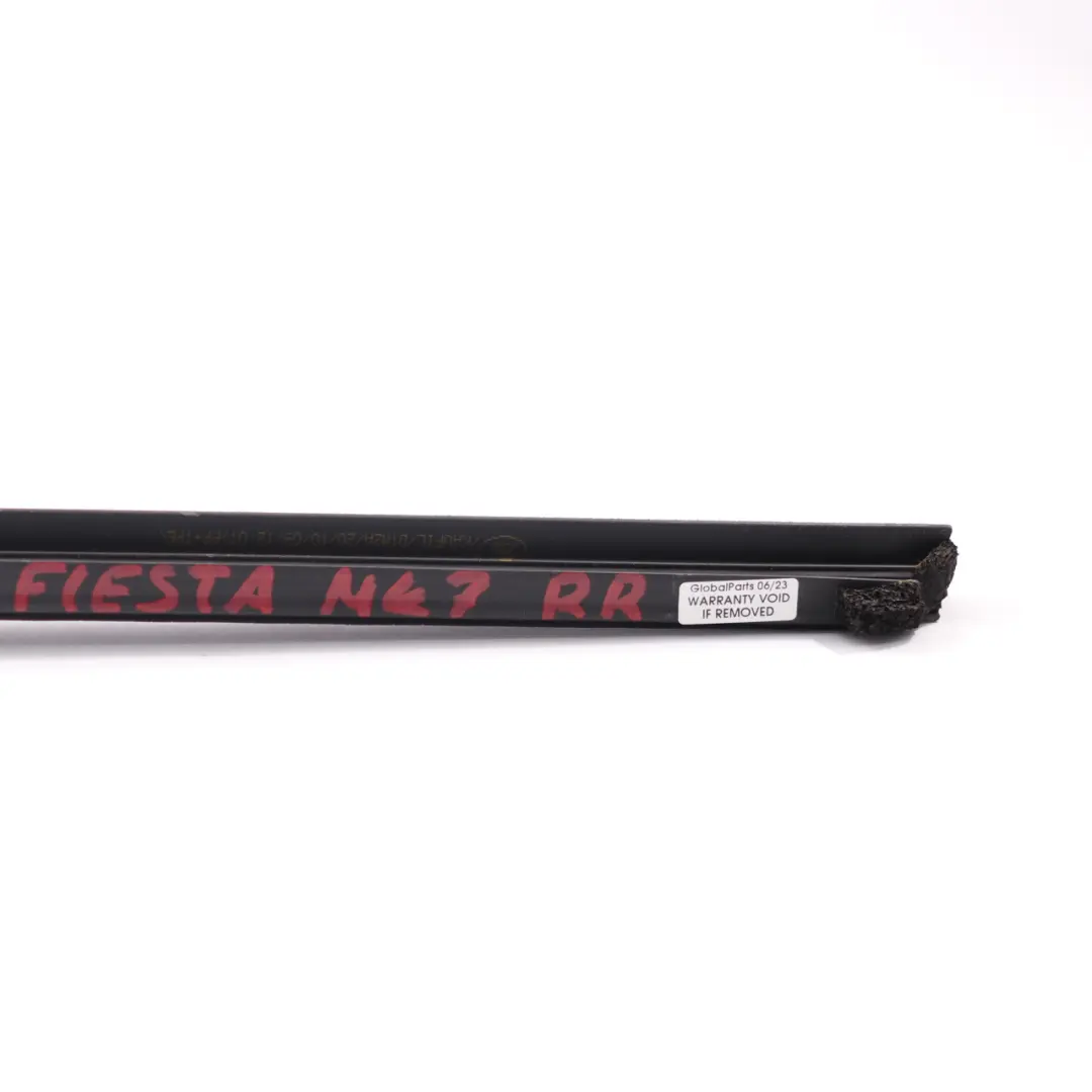 Ford Fiesta Mk7 Guarnizione Finestra Interna Posteriore Destra Striscia - SKU 1746920 - Numero di parte 1746920