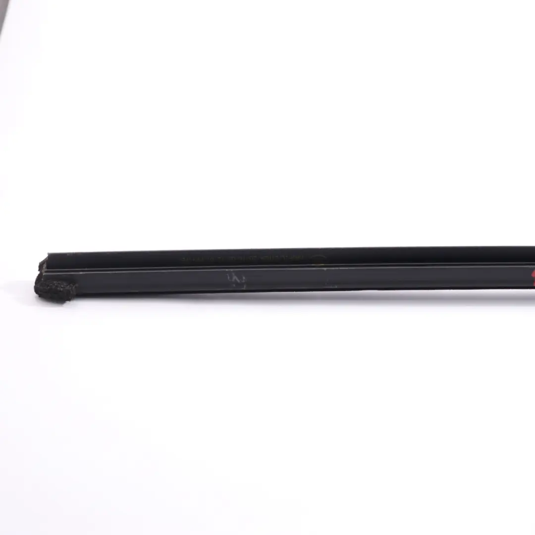 Ford Fiesta Mk7 Guarnizione Finestra Interna Posteriore Destra Striscia - SKU 1746920 - Numero di parte 1746920