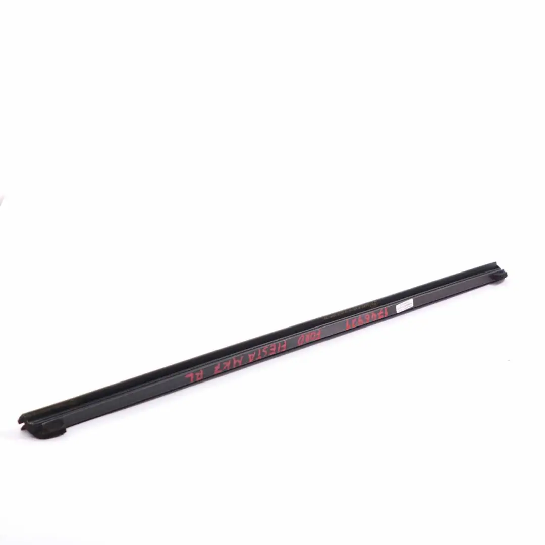 Ford Fiesta Guarnizione Finestra Interna Posteriore Sinistra Striscia - SKU 1746921 - Numero di parte 1746921
