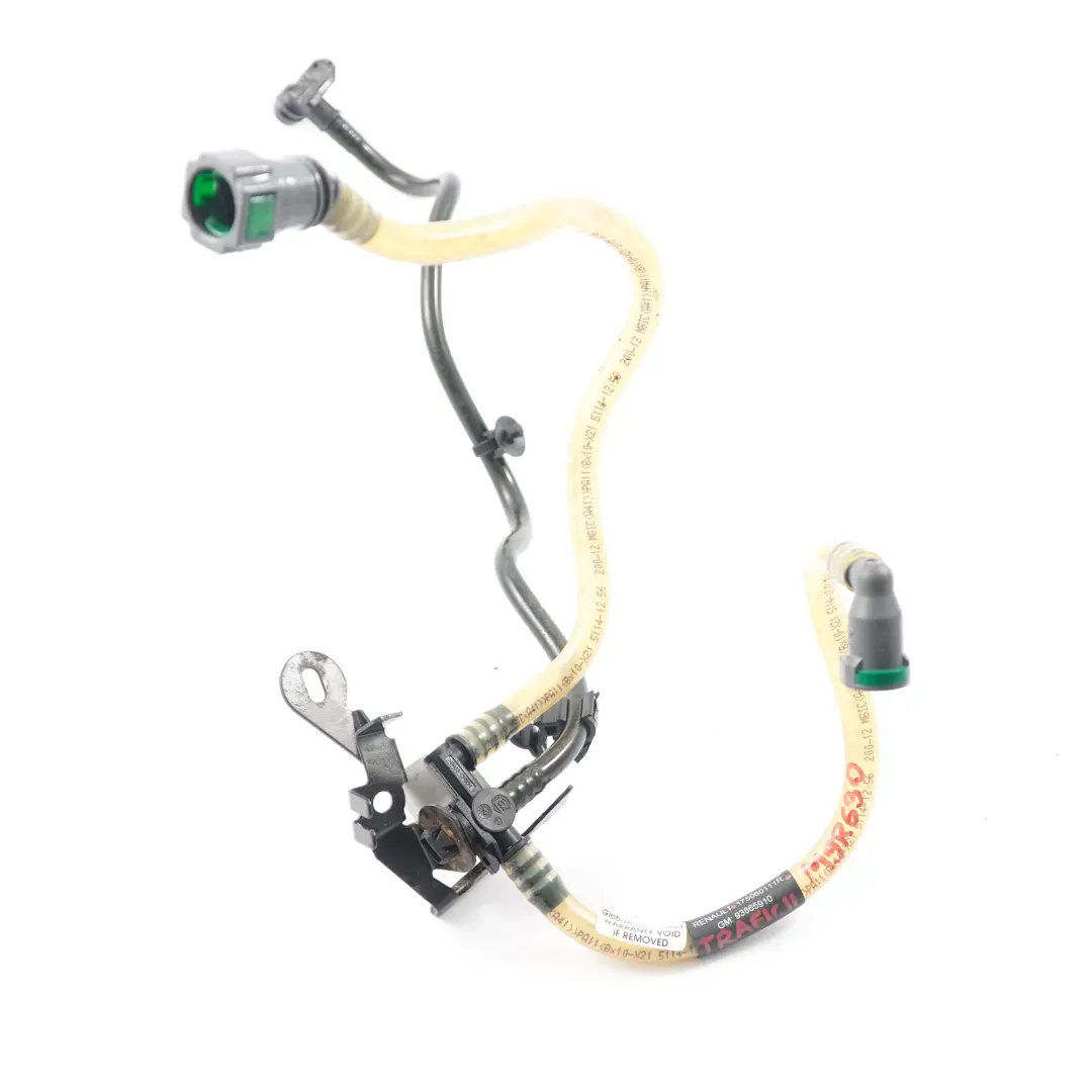 Tuyau d'alimentation carburant pour Renault Trafic II Opel Vivaro A 2.0 à propos du numéro de pièce 175060111R Renault Trafic II Opel Vivaro A 2.0 Tuyau d'alimentation carburant - SKU 175060111R - Numéro de pièce 175060111R