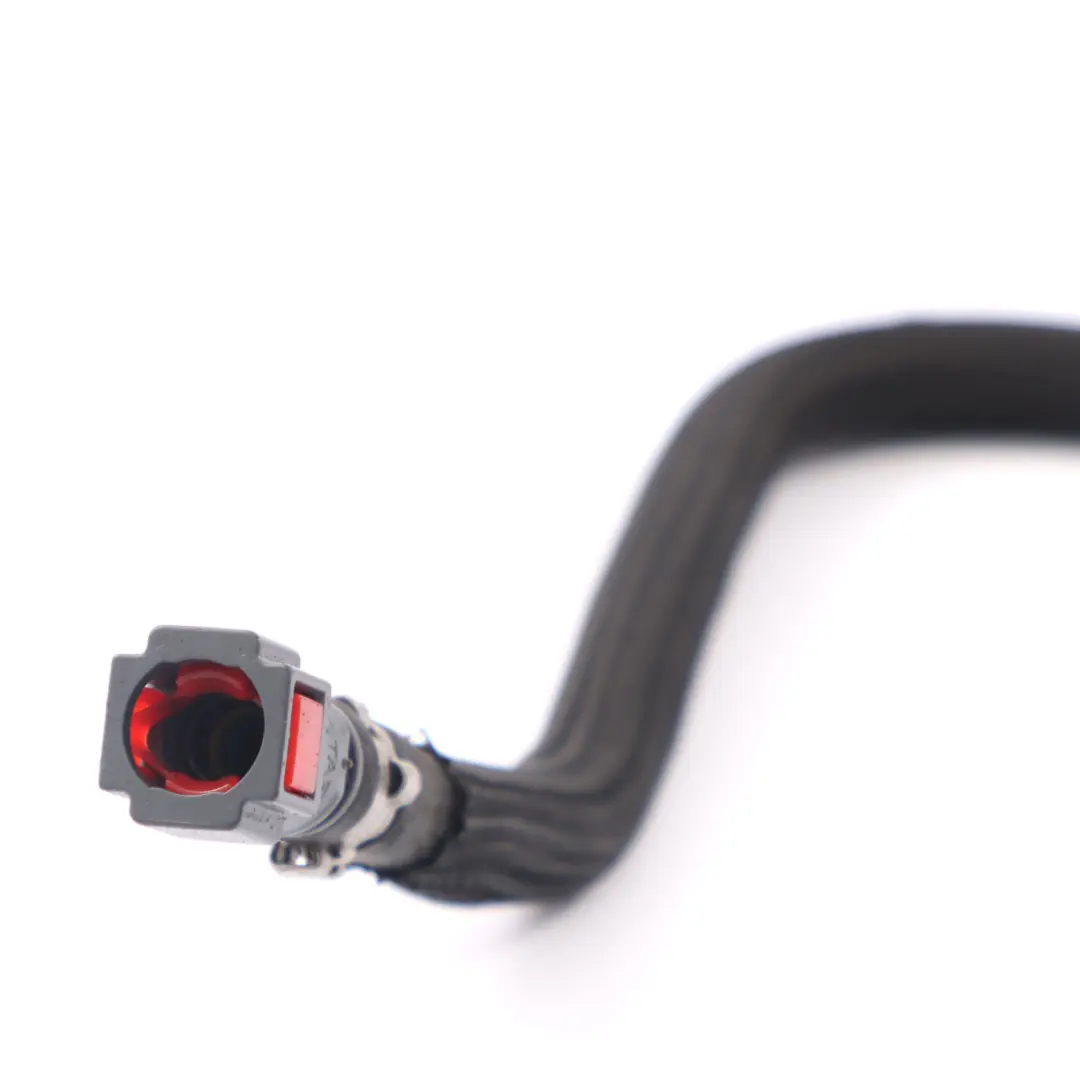 Przewód Paliwowy Wąż Rura Paliwa do Renault Master III 2.3 DCI o numerze 175124113R Renault Master III 2.3 DCI Przewód Paliwowy Wąż Rura Paliwa - SKU 175124113R - Numer Części 175124113R