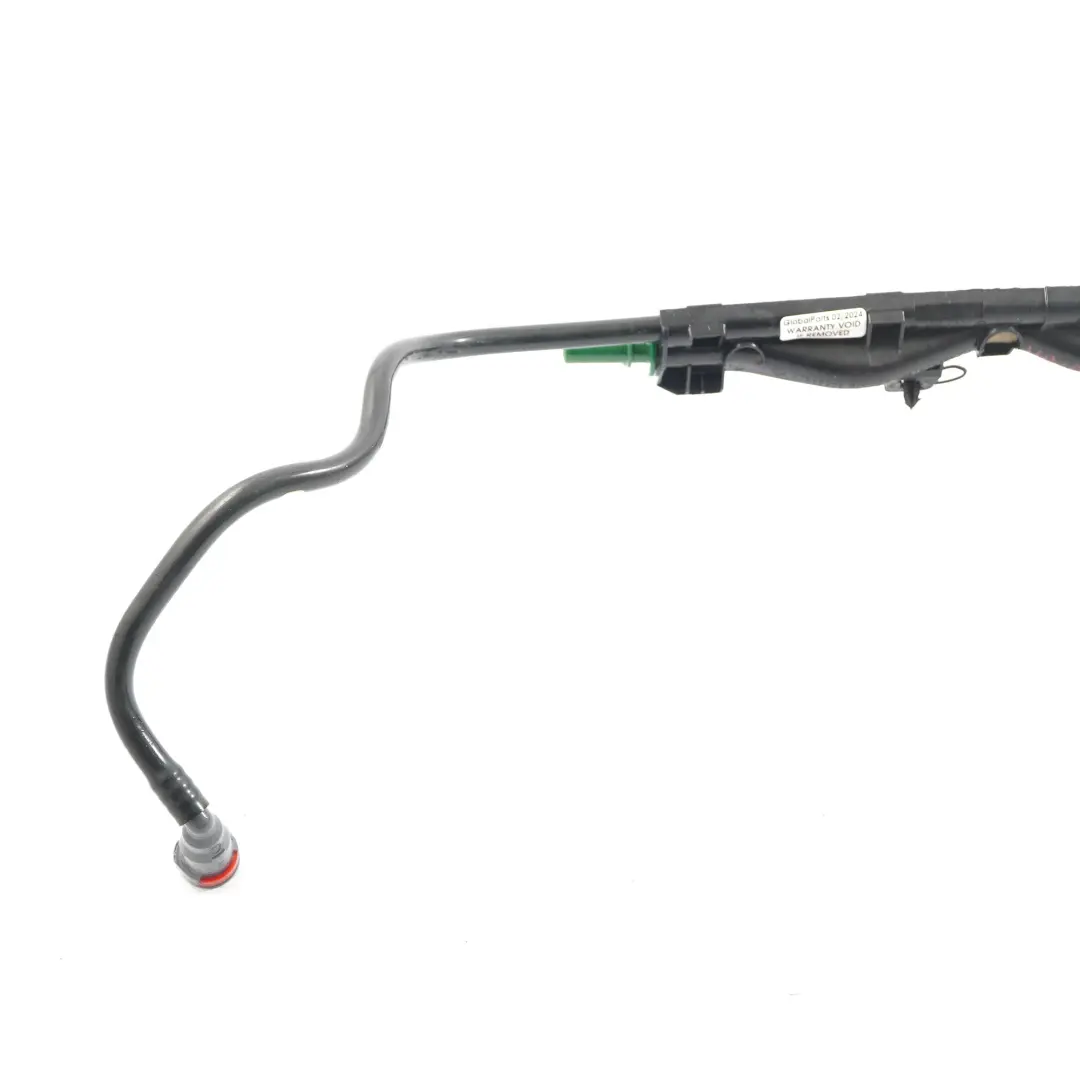 Tubo de combustible para Renault Trafic II Opel Vivaro A 2.0 Diesel con número de pieza 175127238R Renault Trafic II Opel Vivaro A 2.0 Diesel Tubo de combustible - SKU 175127238R - Número de pieza 175127238R