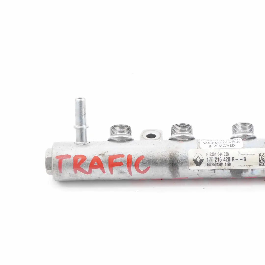 Renault Trafic 3 Vivaro B 1.6 DCI Ligne Rail D'Injecteur Carburant - SKU 175210542R - Numéro de pièce 175210542R