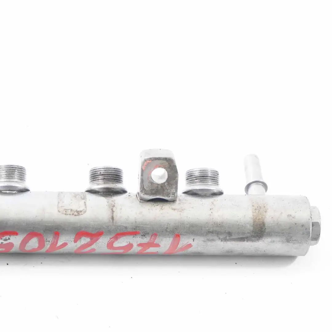 Kraftstoff Einspritzung Schiene für Renault Trafic 3 Vivaro B 1.6 DCI mit Teilenummer 175210542R Renault Trafic 3 Vivaro B 1.6 DCI Kraftstoff Einspritzung Schiene - SKU 175210542R - Teilenummer 175210542R