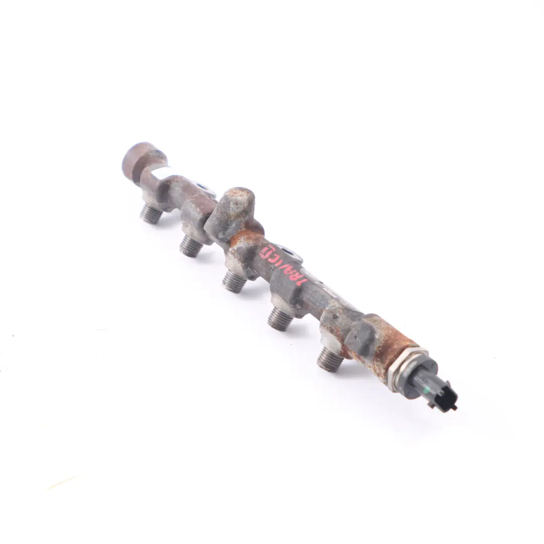 Kraftstoffverteiler Renault Trafic II 2.0 DCI Einspritzung Hochdruck für mit Teilenummer 175212190R Kraftstoffverteiler Renault Trafic II 2.0 DCI Einspritzung Hochdruck - SKU 175212190R - Teilenummer 175212190R