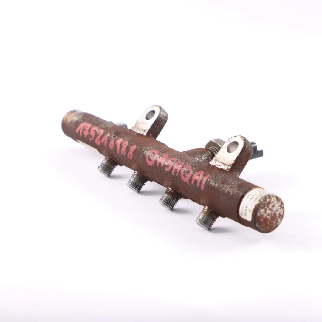 Sensor de presión de inyección de combustible Rail para Nissan Qashqai Juke 1.5 dCi con número de pieza 175218188 Nissan Qashqai Juke 1.5 dCi Sensor de presión de inyección de combustible Rail - SKU 175218188 - Número de pieza 175218188