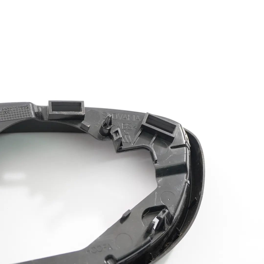 Ford Fiesta MK7 Specchio d'ala Telaio Base Cover Trim Porta sinistra - SKU 1753823 - Numero di parte 1753823