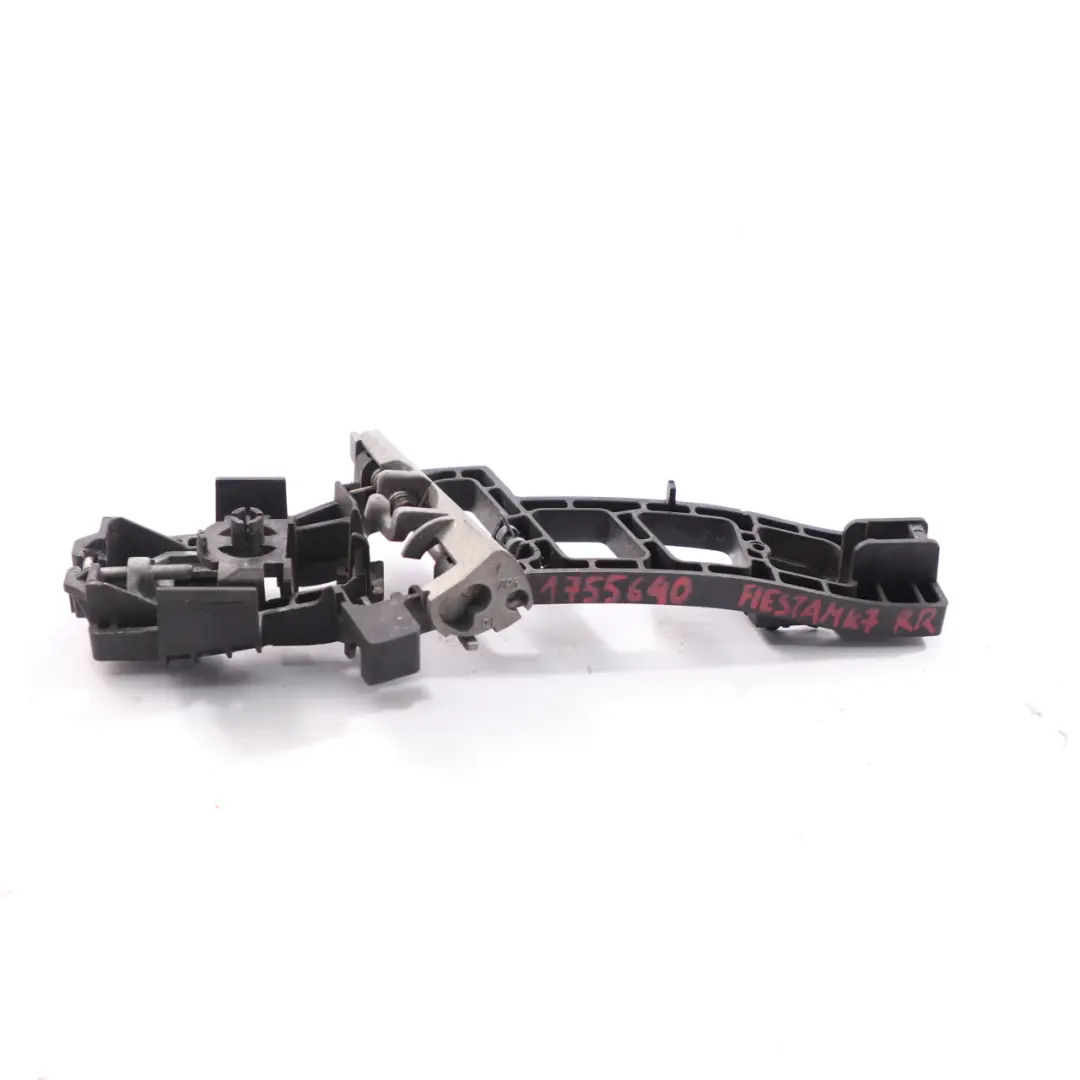 Asidero Puerta Trasera Derecha Agarre Base para Ford Fiesta MK7 con número de pieza 1755640 Ford Fiesta MK7 Asidero Puerta Trasera Derecha Agarre Base - SKU 1755640 - Número de pieza 1755640