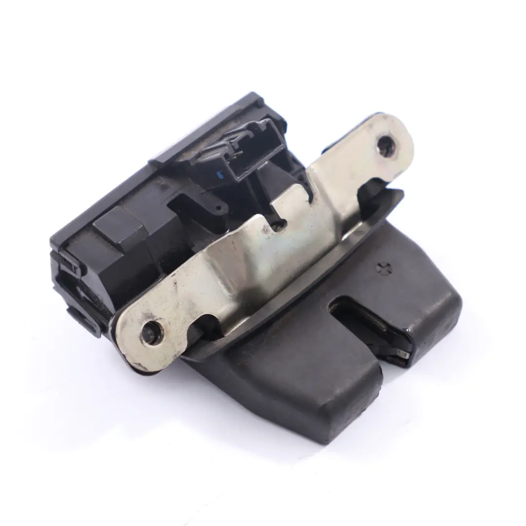 hayon arrière pour Ford Fiesta MK7 à propos du numéro de pièce 1761865 Ford Fiesta MK7 hayon arrière - SKU 1761865 - Numéro de pièce 1761865