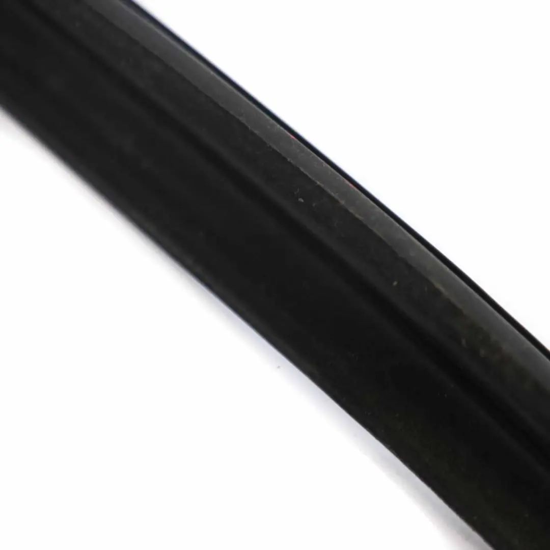 Joint Fenêtre de Porte Avant Droite Joint cadre guidage pour Ford Fiesta MK7 à propos du numéro de pièce 1767199 Ford Fiesta MK7 Joint Fenêtre de Porte Avant Droite Joint cadre guidage - SKU 1767199 - Numéro de pièce 1767199