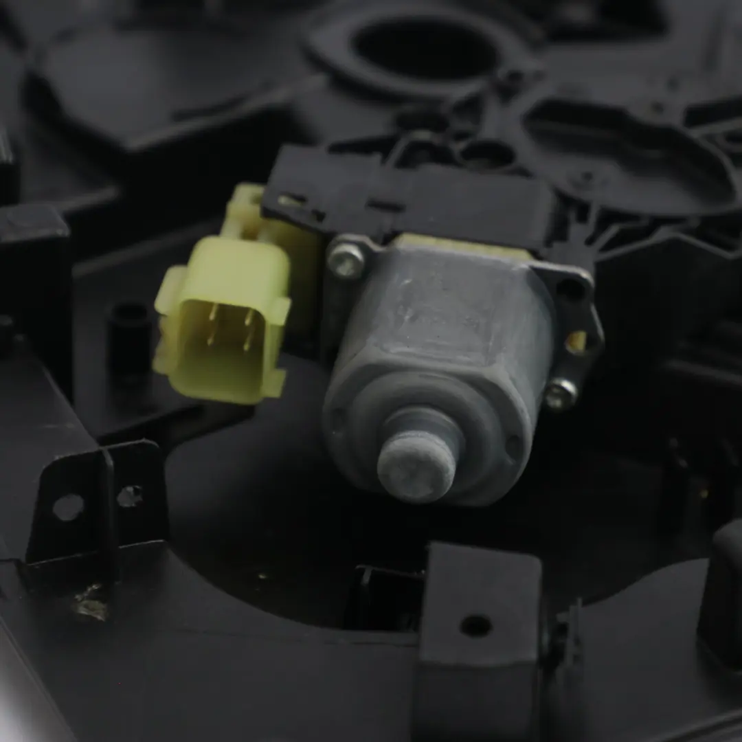 Ford Fiesta CB1 Podnośnik Regulator Szyby Prawy Przód - SKU 1792743 - Numer Części 1792743