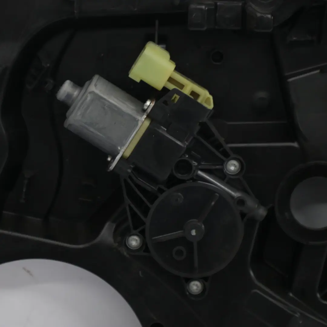 Ford Fiesta CB1 Motor Regulador Elevalunas Puerta Delantera Derecha Lado - SKU 1792743 - Número de pieza 1792743