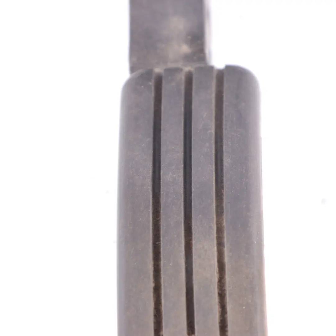 Throttle Pedal Renault Trafic III Vauxhall Vivaro B 1.6 Dci Accelerator Pedal to with Part number 180020024R Throttle Pedal Renault Trafic III Vauxhall Vivaro B 1.6 Dci Accelerator Pedal - SKU 180020024R - Part number 180020024R