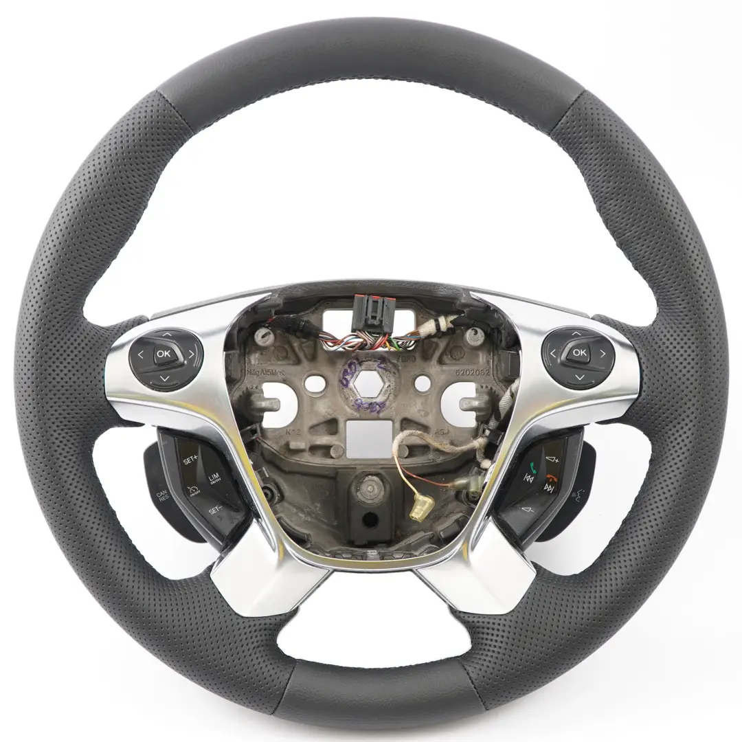Schwarzes Lederlenkrad Multifunktion DK21-3600-DD für Ford Transit Custom NEW mit Teilenummer 1812830 Ford Transit Custom NEW Schwarzes Lederlenkrad Multifunktion DK21-3600-DD - SKU 1812830-1 - Teilenummer 1812830