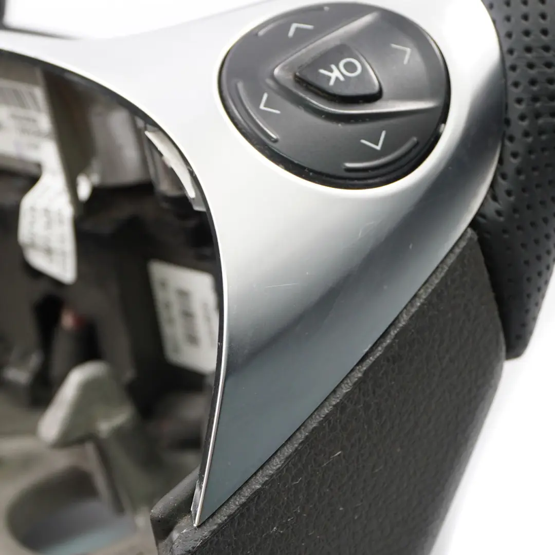 NUEVO Volante cuero negro multifunción DK21-3600-DD para Ford Transit Custom con número de pieza 1812830 Ford Transit Custom NUEVO Volante cuero negro multifunción DK21-3600-DD - SKU 1812830-1 - Número de pieza 1812830