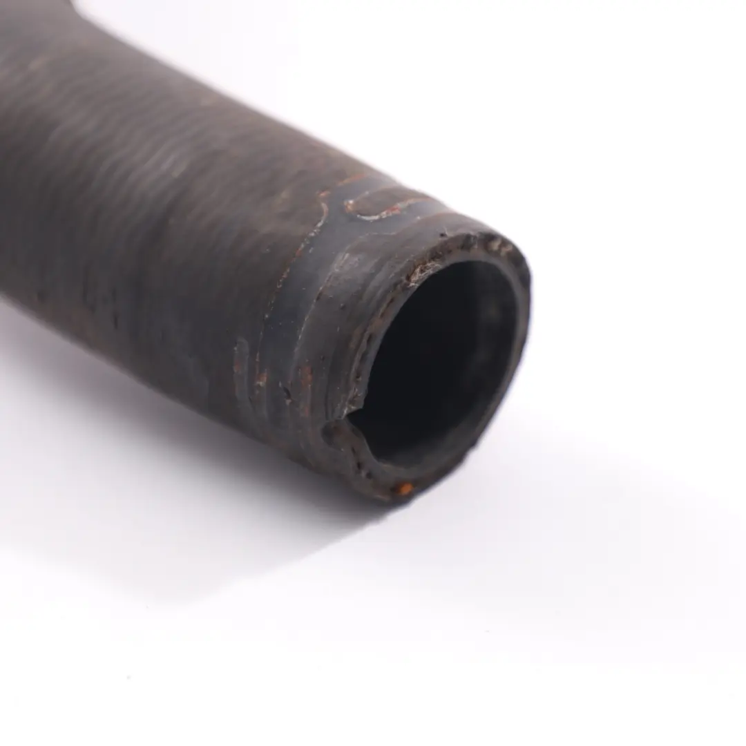 Radiator Lower Hose Coolant Cooling Pipe Line to Ford Fiesta MK7 1.6 TDCI with Part number 1827185 Ford Fiesta MK7 1.6 TDCI Radiator Lower Hose Coolant Cooling Pipe Line - SKU 1827185 - Part number 1827185