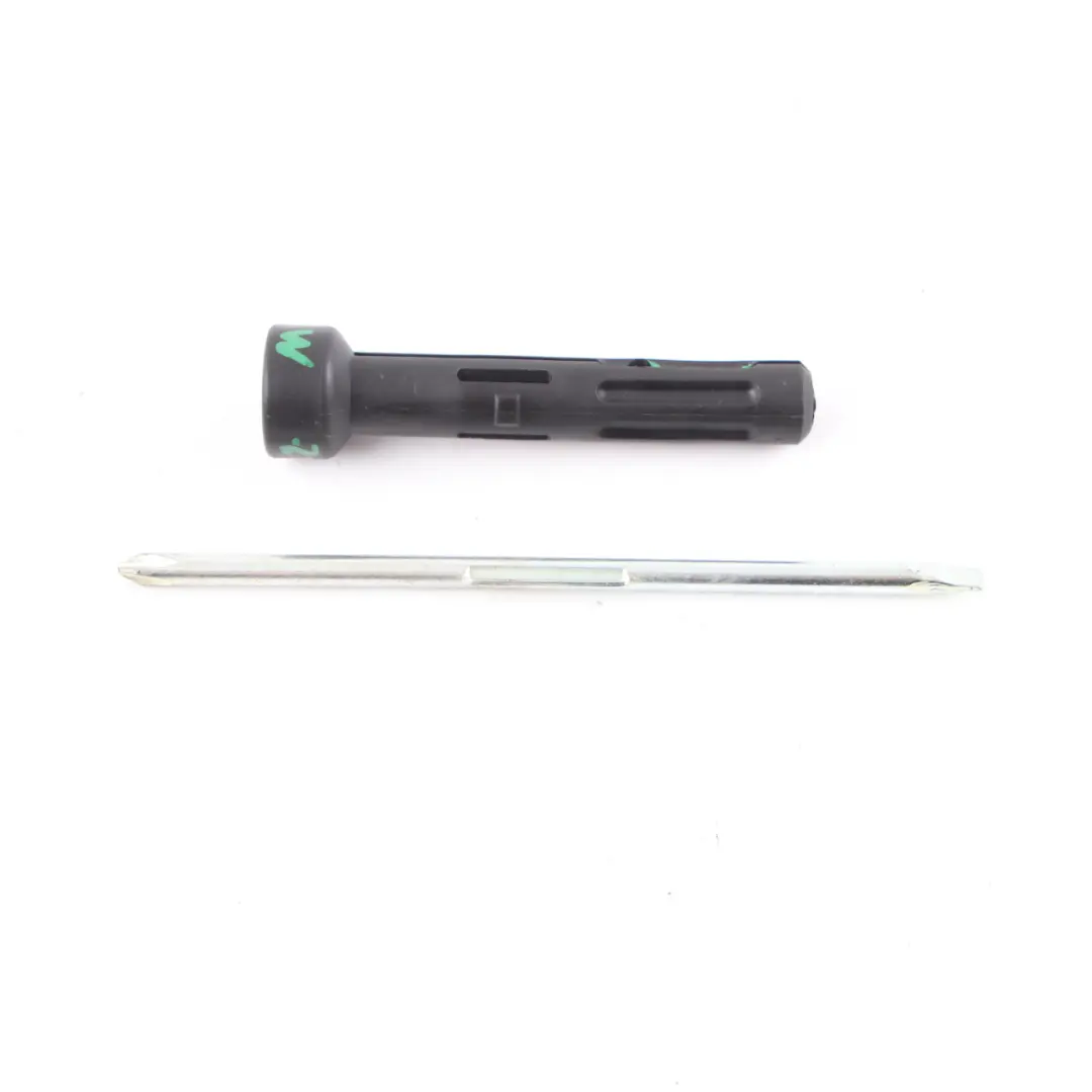 Strumento cacciavite a doppia punta per Volkswagen VW Audi Seat Skoda con numero di parte 191012287 Volkswagen VW Audi Seat Skoda Strumento cacciavite a doppia punta - SKU 191012287 - Numero di parte 191012287