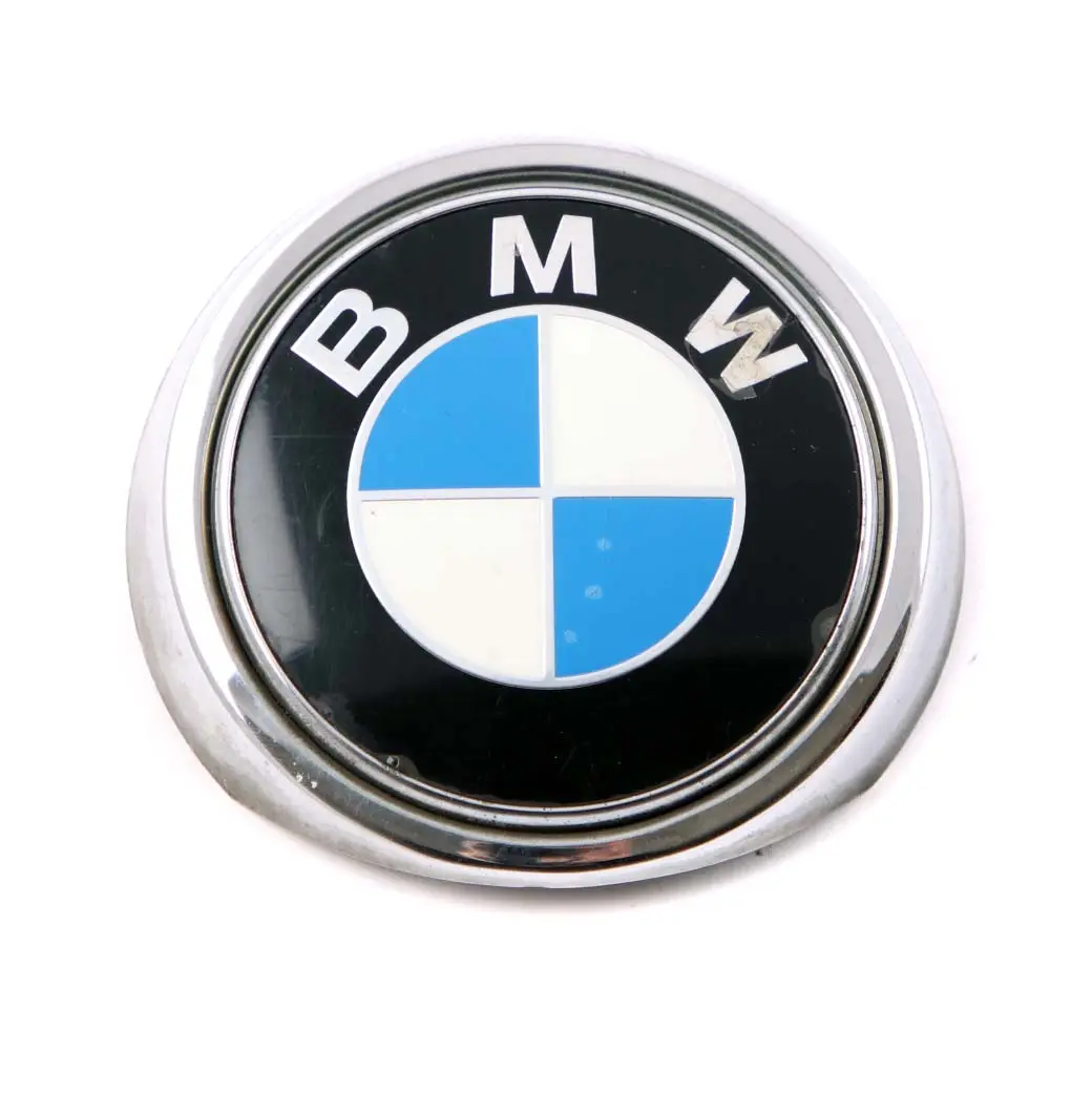 Placa Emblema Bota Insignia Tronco Tapa para BMW X5 E53 E65 E66 con número de pieza 1970248 BMW X5 E53 E65 E66 Placa Emblema Bota Insignia Tronco Tapa - SKU 1970248-1 - Número de pieza 1970248