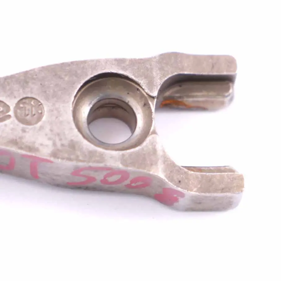 Peugeot 5008 2.0 HDI Motor Kraftstoffeinspritzer Klemme Kiefer Flansch - SKU 1982G2 - Teilenummer 1982G2