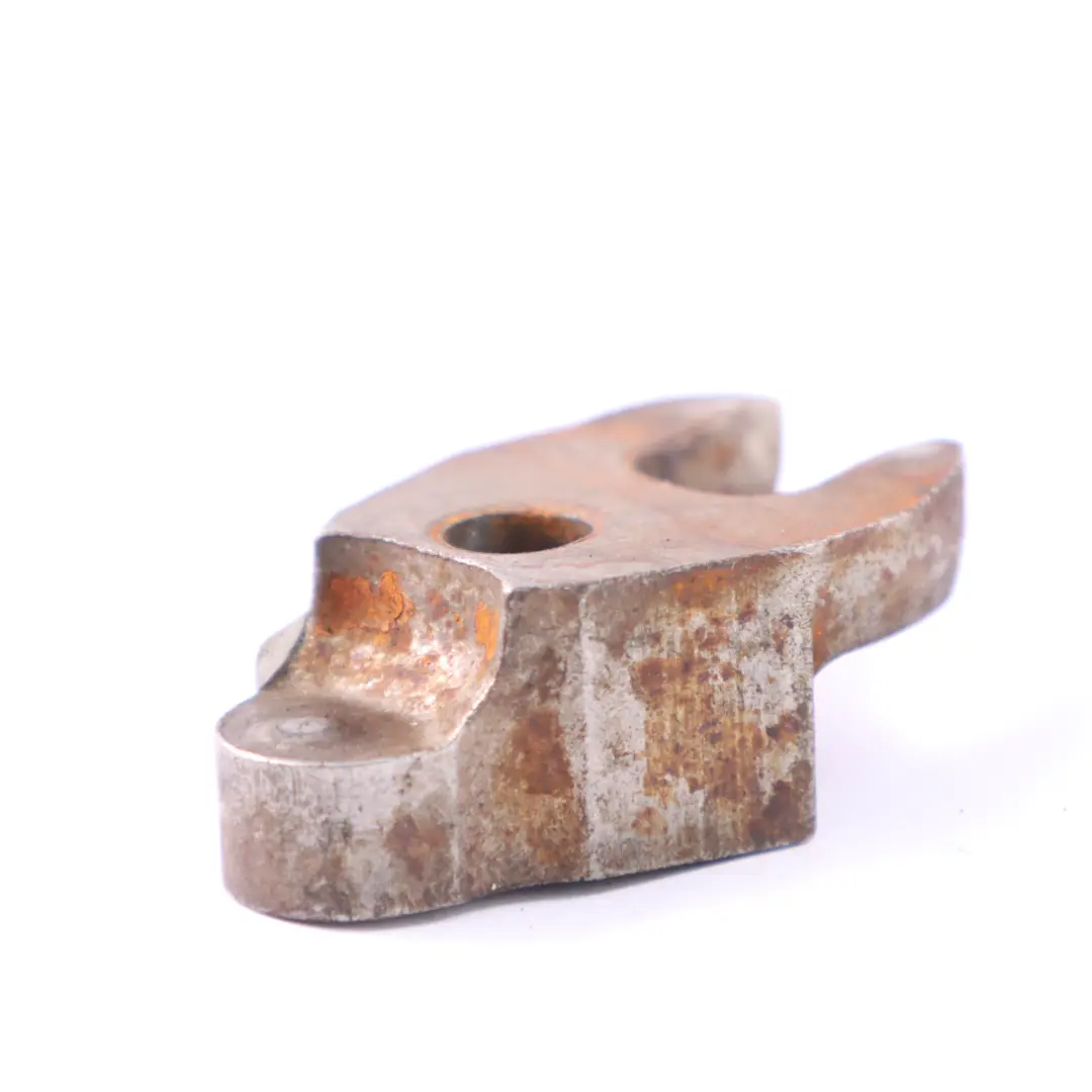 Supporto iniettore Peugeot Partner II Citroen Berlingo II 1.6 Hdi Staffa per con numero di parte 1982G3 Supporto iniettore Peugeot Partner II Citroen Berlingo II 1.6 Hdi Staffa - SKU 1982G3 - Numero di parte 1982G3