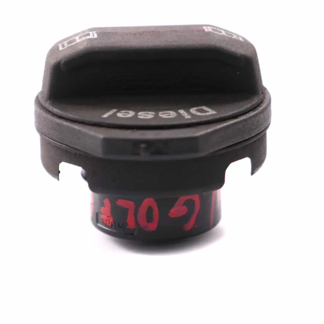 VW Audi Tappo serbatoio carburante Diesel Nero - SKU 1J0201553AE - Numero di parte 1J0201553AE