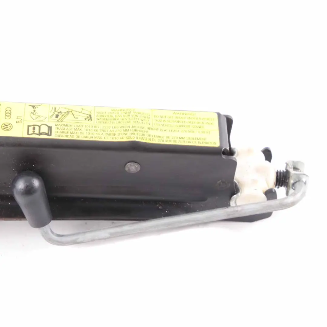 Wagenheber VW Audi Seat Skoda Auto Werkzeug Notradheber für mit Teilenummer 1K0011031C Wagenheber VW Audi Seat Skoda Auto Werkzeug Notradheber - SKU 1K0011031C - Teilenummer 1K0011031C