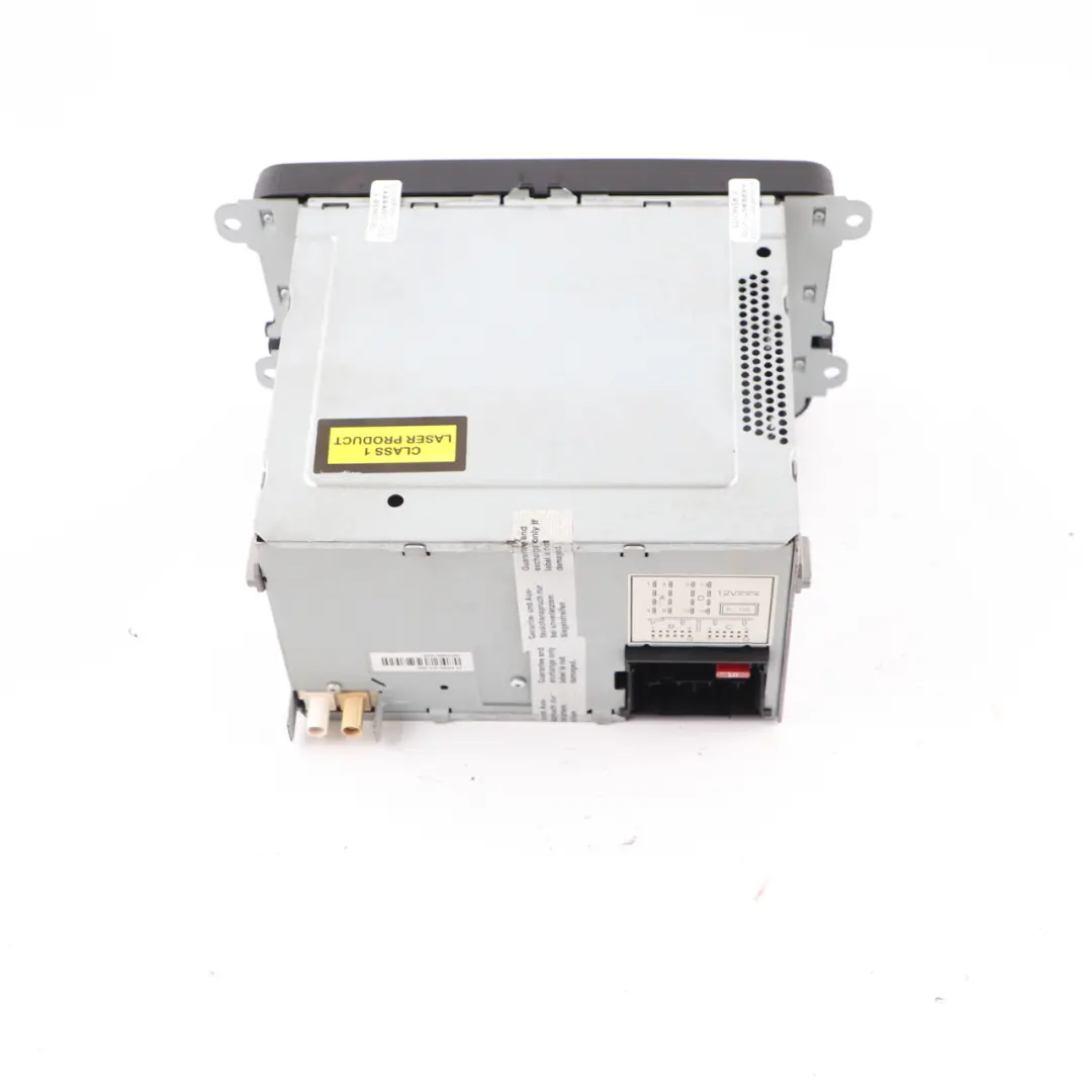 Radioodtwarzacz MP3 RCD 300 do VW Golf 5 Passat B6 o numerze 1K0035186AF VW Golf 5 Passat B6 Radioodtwarzacz MP3 RCD 300 - SKU 1K0035186AF - Numer Części 1K0035186AF