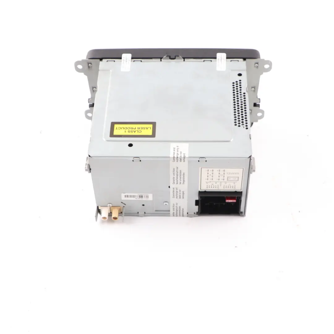 Radio CD Player VW Volkswagen Golf 5 Passat B6 Haupteinheit für mit Teilenummer 1K0035186R Radio CD Player VW Volkswagen Golf 5 Passat B6 Haupteinheit - SKU 1K0035186R - Teilenummer 1K0035186R