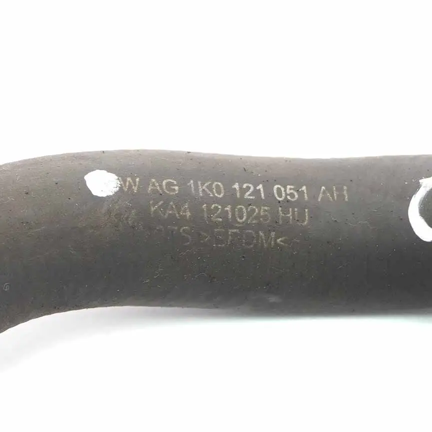 Volkswagen VW Golf V Wasserschlauch Kühler Kühlmittelleitung - SKU 1K0121051AH - Teilenummer 1K0121051AH