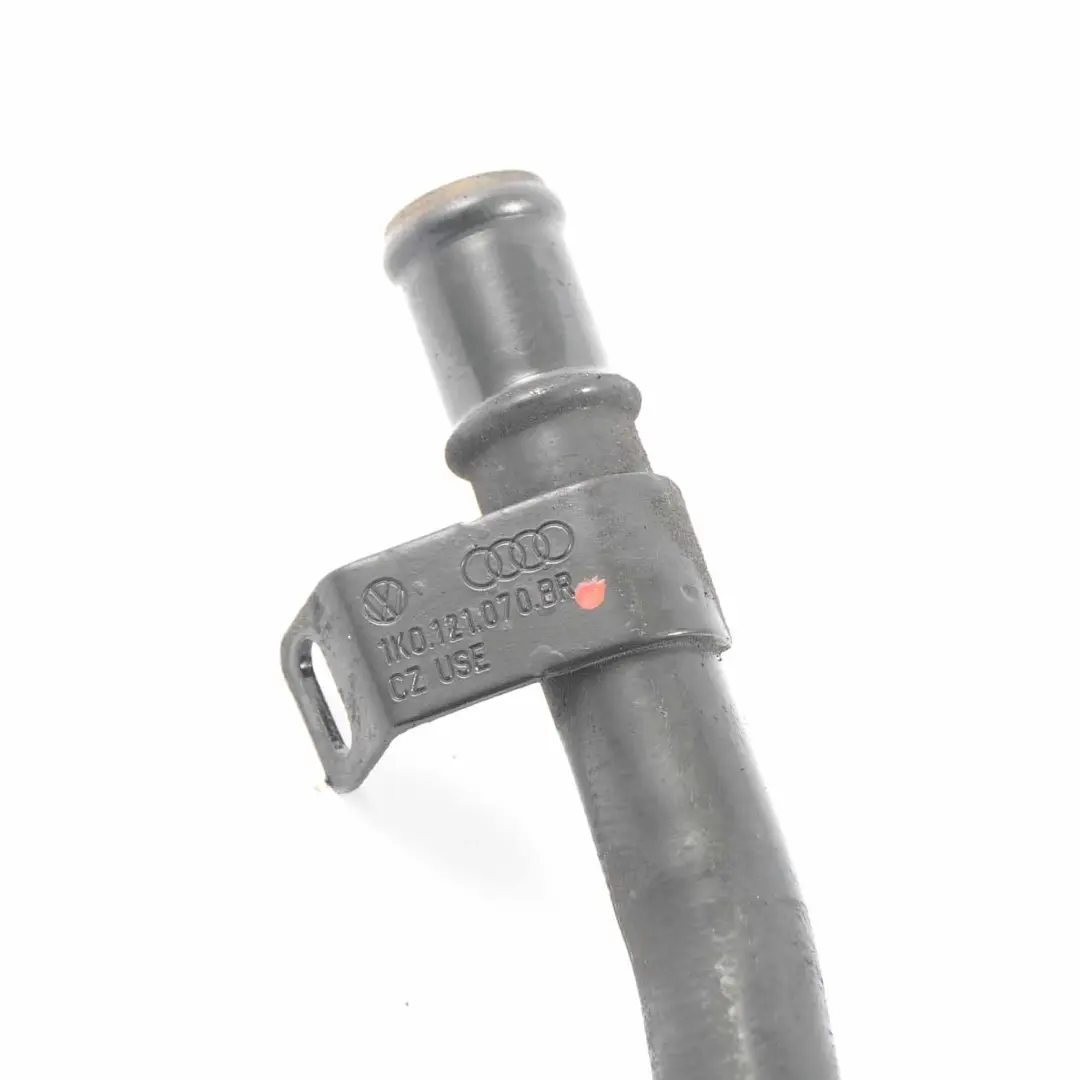 Tubo acqua Radiatore Linea tubo refrigerante per Volkswagen VW Golf V con numero di parte 1K0121070BR Volkswagen VW Golf V Tubo acqua Radiatore Linea tubo refrigerante - SKU 1K0121070BR - Numero di parte 1K0121070BR