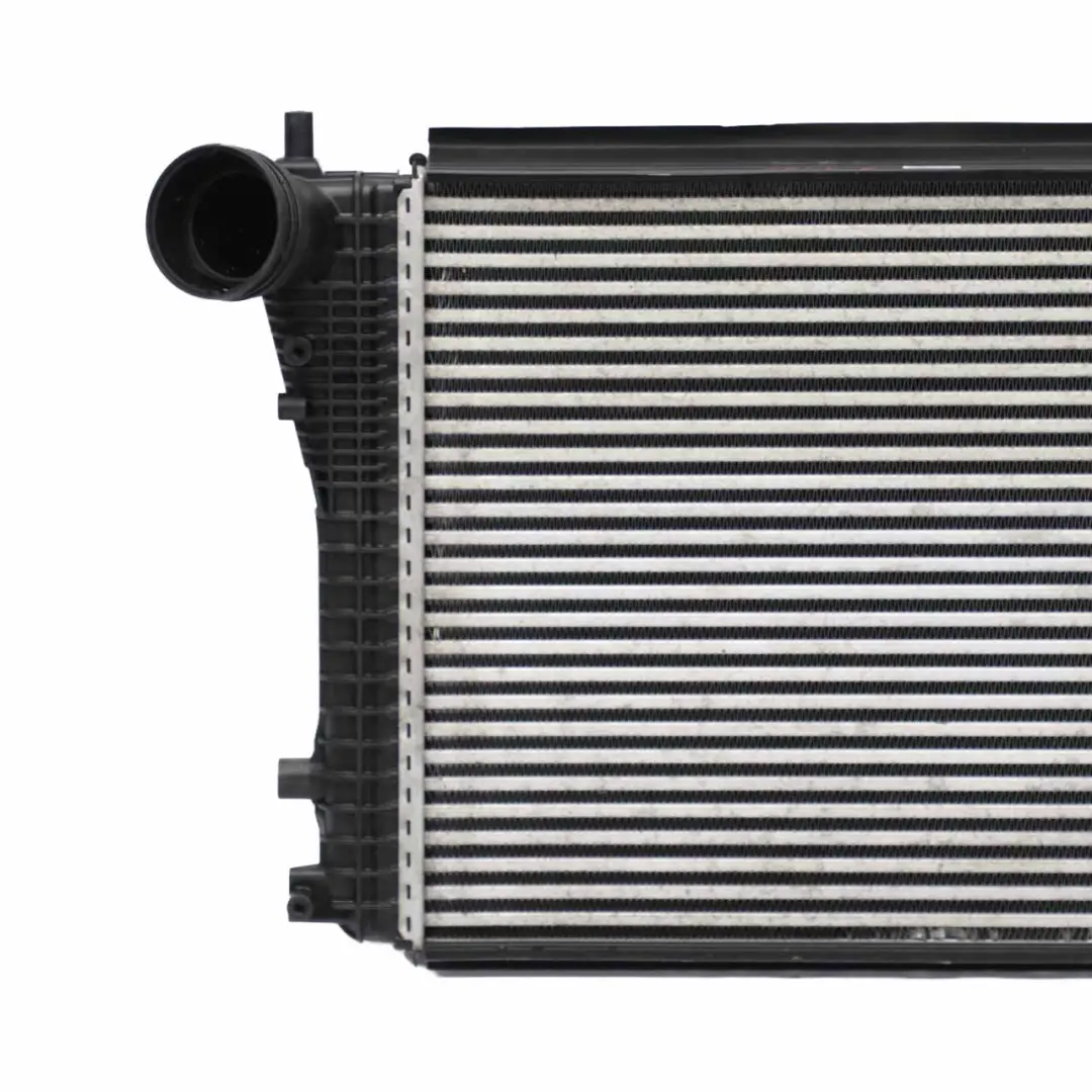 Refroidisseur d'air de charge Radiateur pour VW Golf 5 Intercooler à propos du numéro de pièce 1K0121345N VW Golf 5 Intercooler Refroidisseur d'air de charge Radiateur - SKU 1K0121345N - Numéro de pièce 1K0121345N