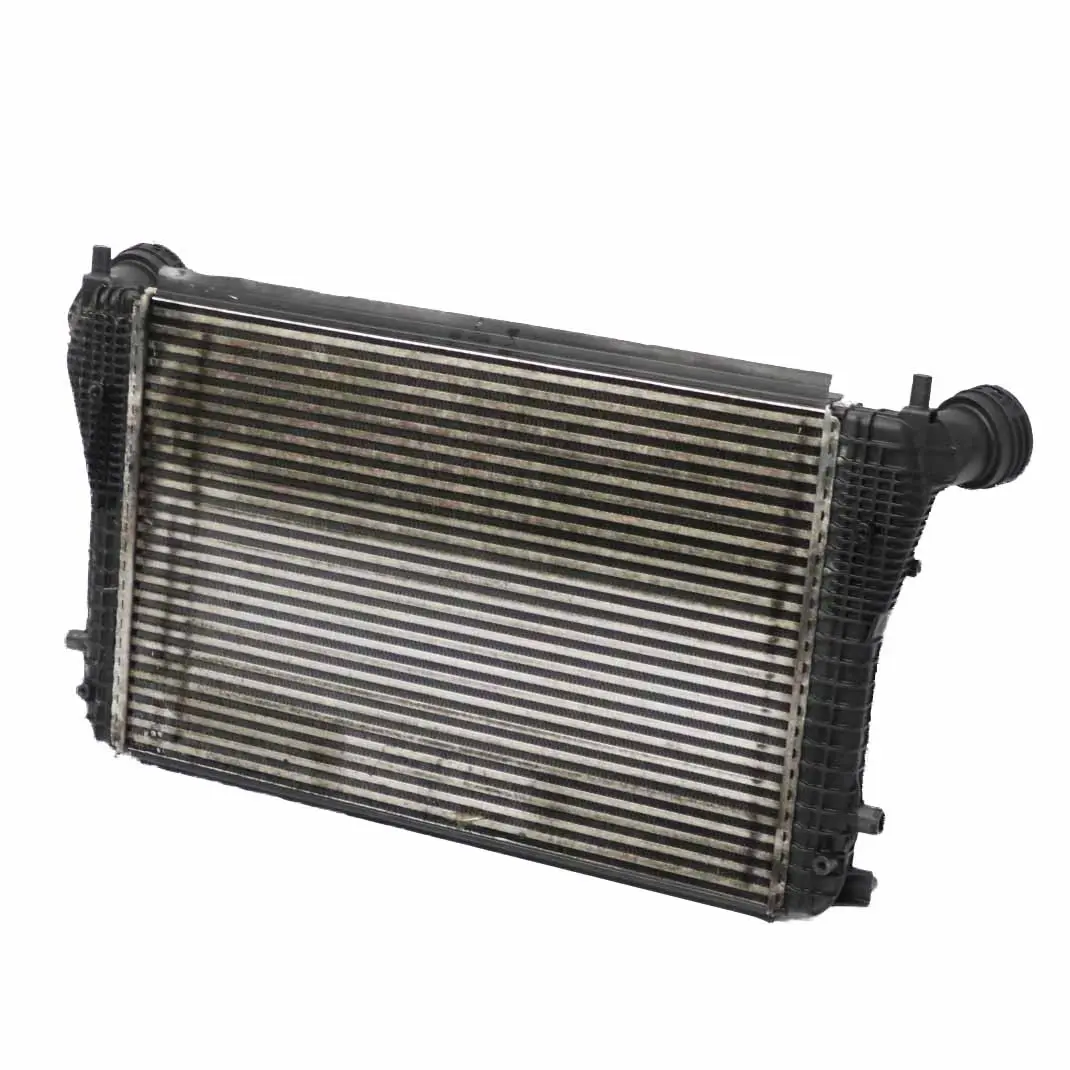 Refroidisseur d'air de charge Radiateur pour VW Golf 5 Intercooler à propos du numéro de pièce 1K0121345N VW Golf 5 Intercooler Refroidisseur d'air de charge Radiateur - SKU 1K0121345N - Numéro de pièce 1K0121345N