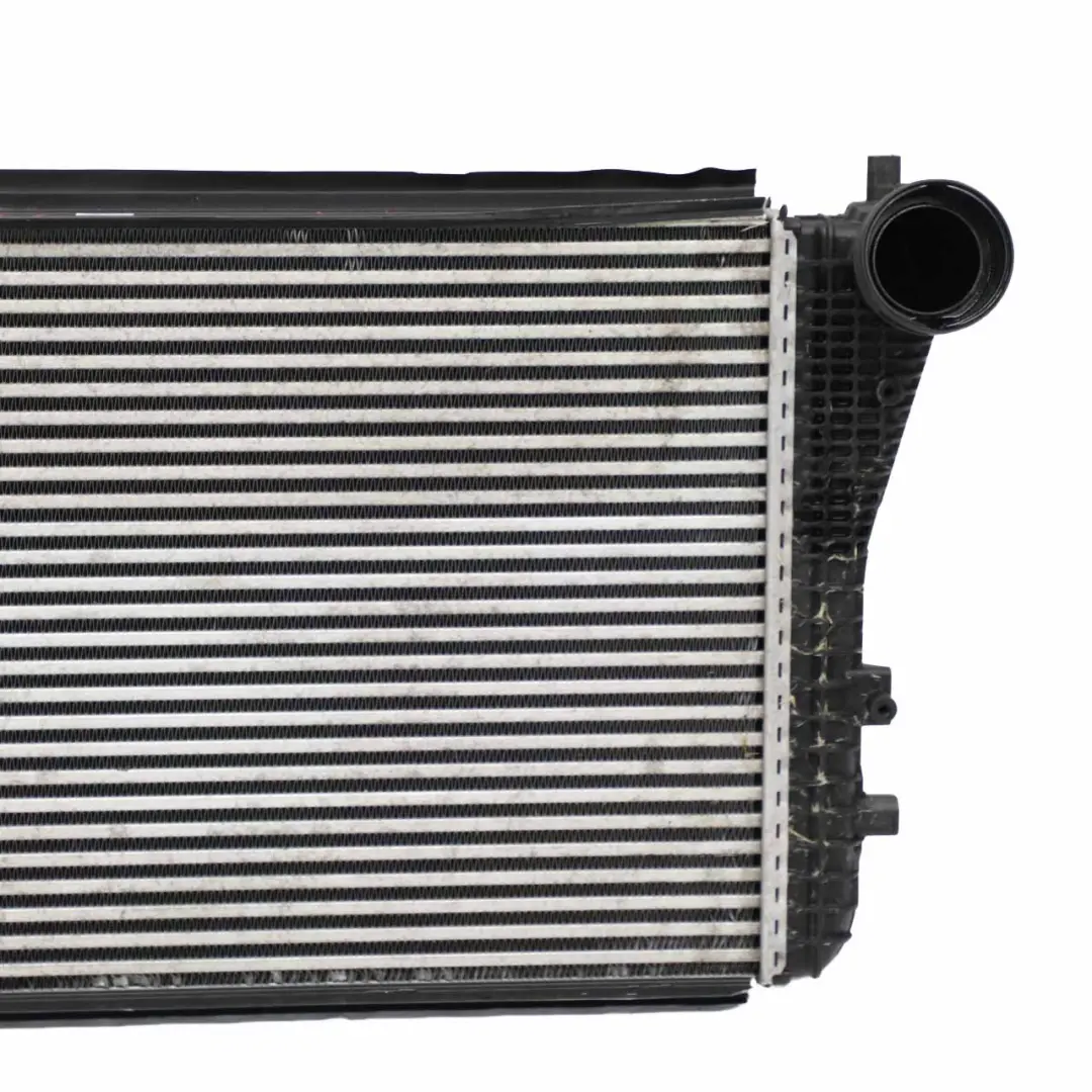 Refroidisseur d'air de charge Radiateur pour VW Golf 5 Intercooler à propos du numéro de pièce 1K0121345N VW Golf 5 Intercooler Refroidisseur d'air de charge Radiateur - SKU 1K0121345N - Numéro de pièce 1K0121345N