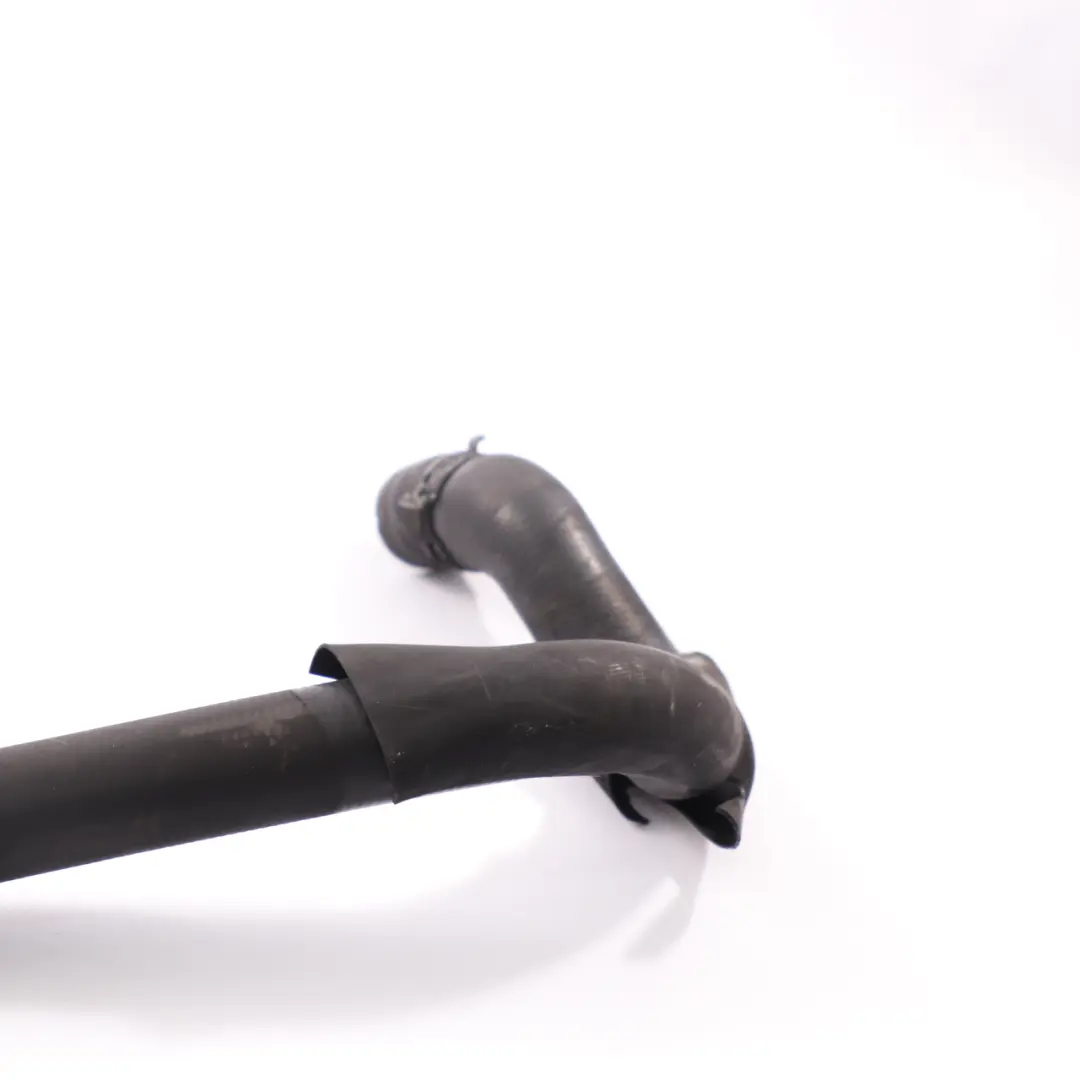 Tuyau d'eau Conduite de radiateur refroidissement pour Audi A4 B7 à propos du numéro de pièce 1K0122051AE Audi A4 B7 Tuyau d'eau Conduite de radiateur refroidissement - SKU 1K0122051AE - Numéro de pièce 1K0122051AE