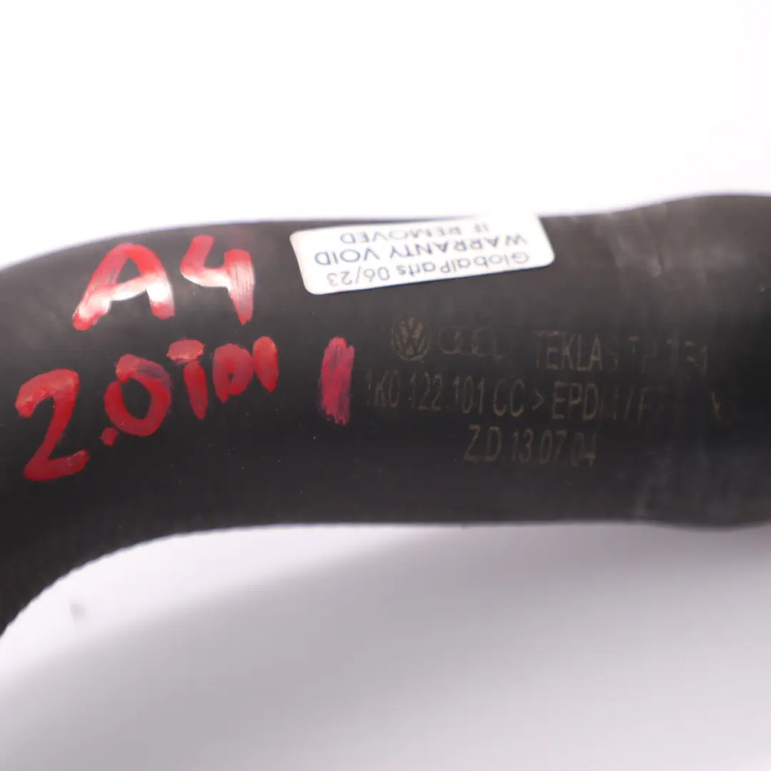 Tuyau d'eau Conduite de radiateur refroidissement pour Audi A4 B7 à propos du numéro de pièce 1K0122101CC Audi A4 B7 Tuyau d'eau Conduite de radiateur refroidissement - SKU 1K0122101CC - Numéro de pièce 1K0122101CC